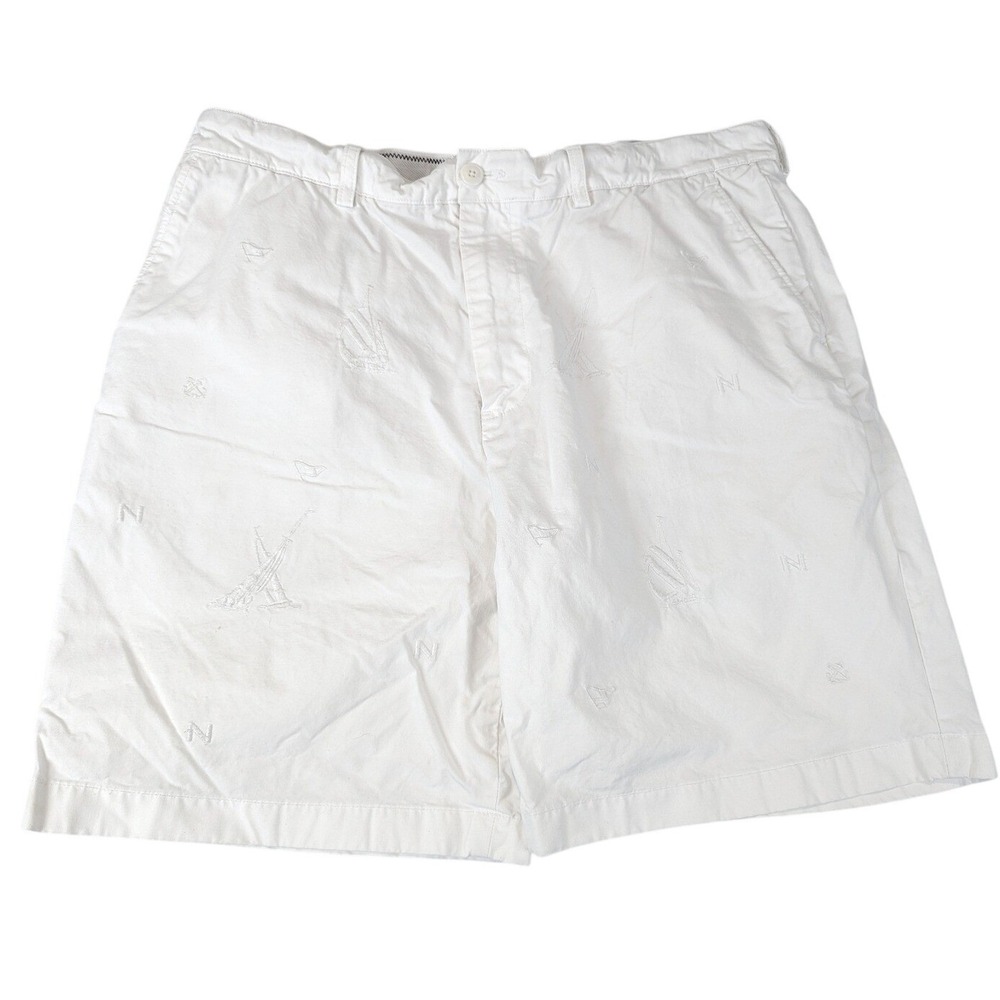 Nautica Mens 38W White Chino Shorts Tonal Nautical Embroidery Cotton‎ Boating